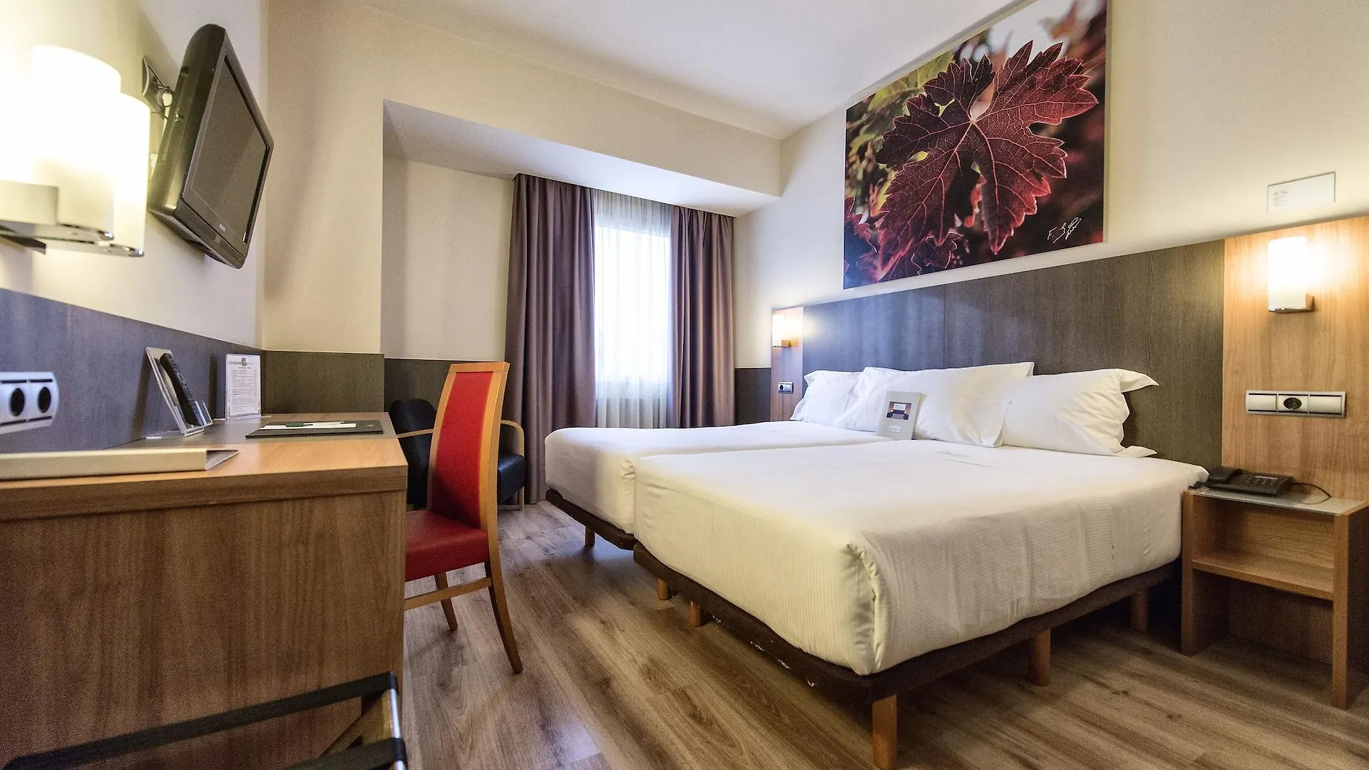 Maisonnave Pamplona Hotel