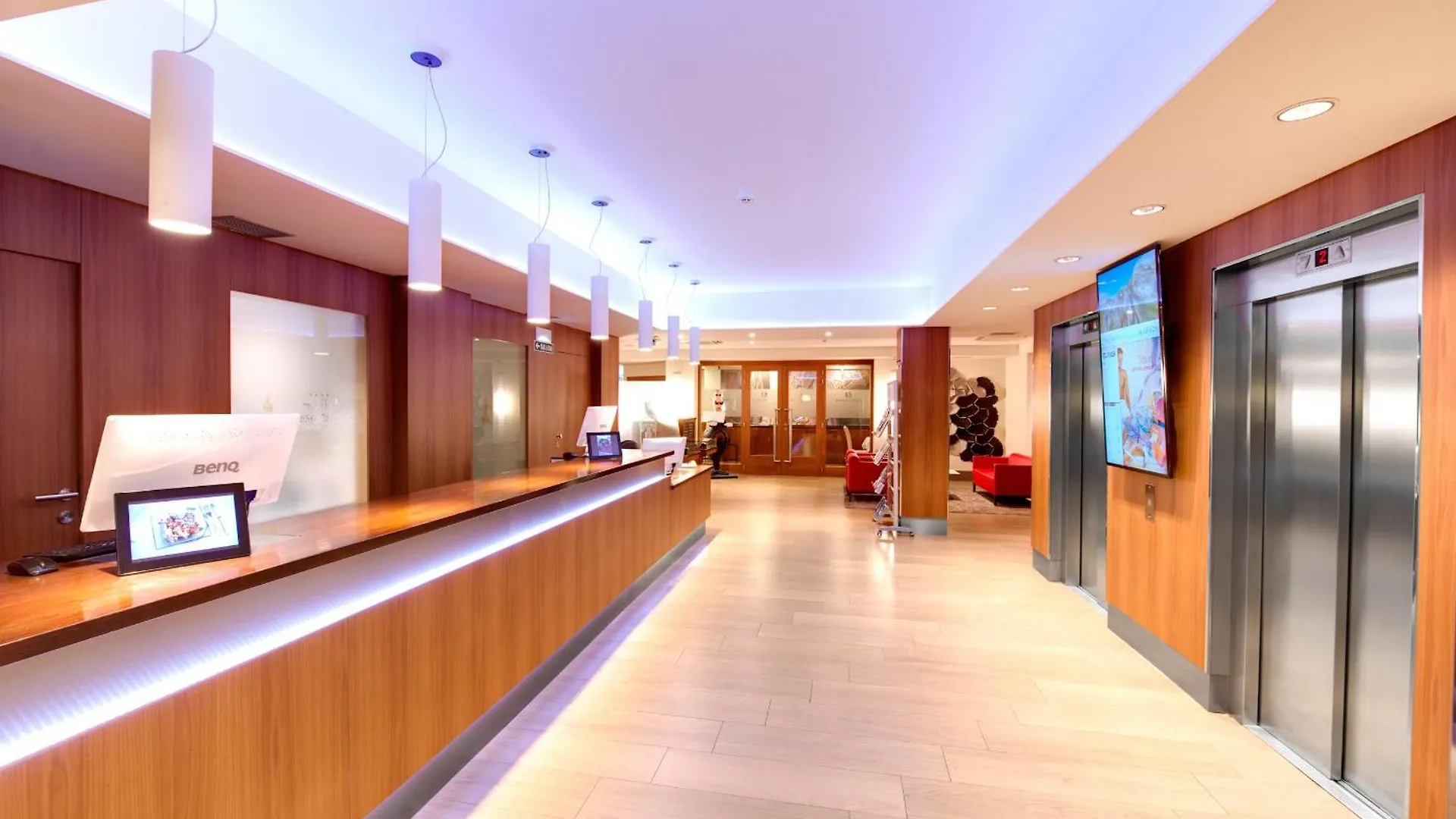 **** Hotell Maisonnave Pamplona Spanien